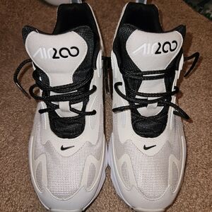 Nike Air Max 200 Men’s Shoe AQ2568-002 Multi Color Vast Grey White Size 9